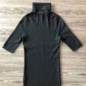 Theory black ribbed turtleneck